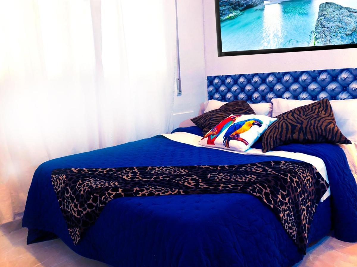 La Reina De Gran Via - Parking Tph Bed & Breakfast Madrid Exterior foto