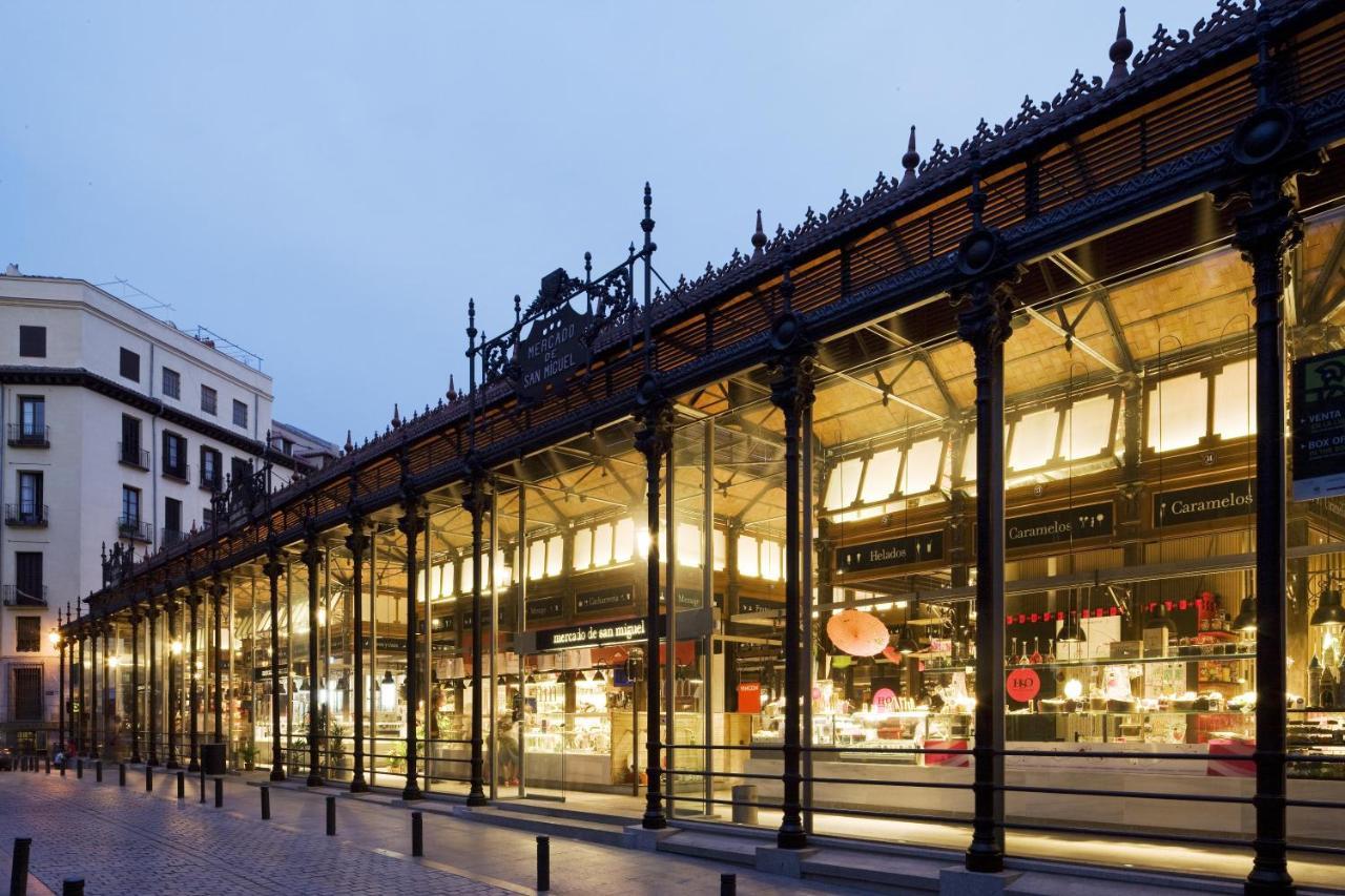 La Reina De Gran Via - Parking Tph Bed & Breakfast Madrid Exterior foto