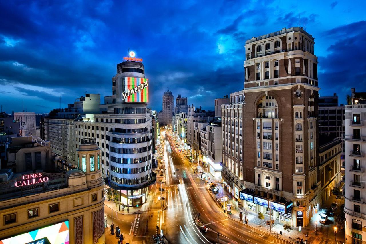 La Reina De Gran Via - Parking Tph Bed & Breakfast Madrid Exterior foto